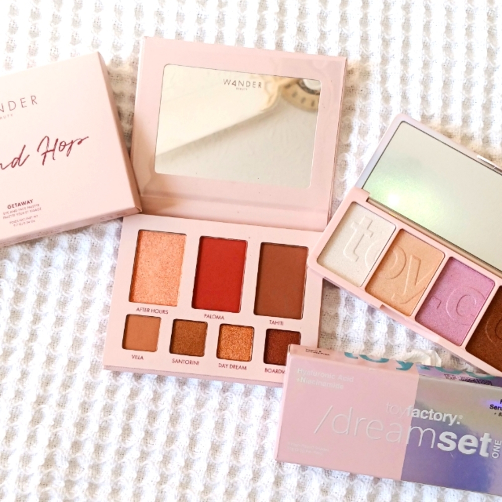 Wander Beauty & Toy factory Combo